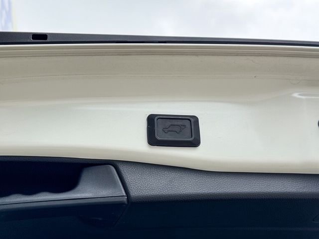 TOYOTA豐田 RAV4  第15張相片