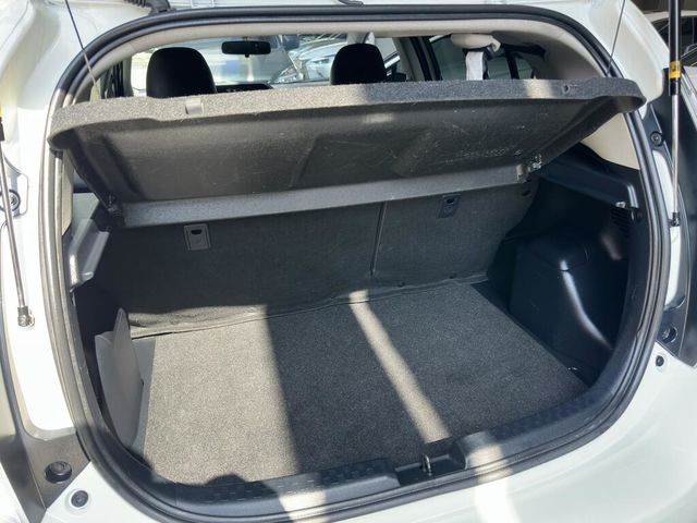 TOYOTA豐田 PRIUS C  第18張相片