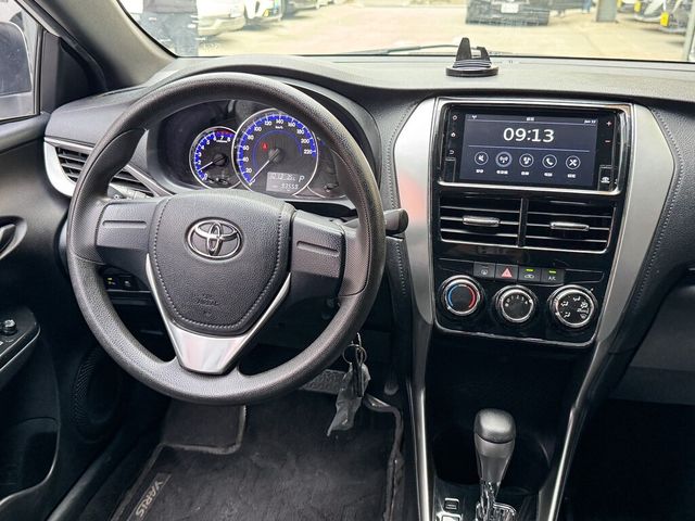 TOYOTA豐田 YARIS  第4張相片