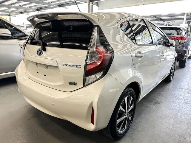 TOYOTA豐田 PRIUS C  第7張相片
