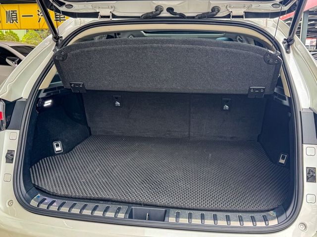 LEXUS凌志 NX300H  第16張相片