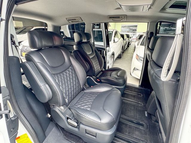 LUXGEN納智捷 M7 TURBO  第9張相片