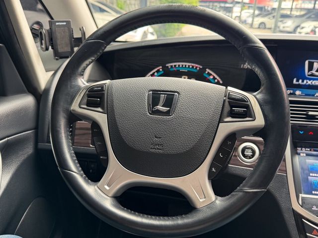 LUXGEN納智捷 M7 TURBO  第14張相片