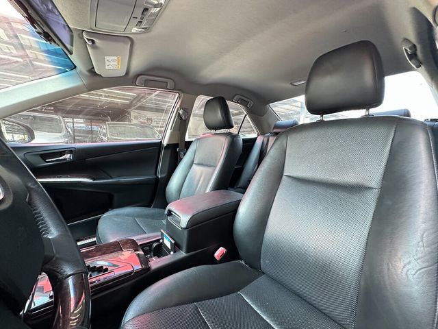 TOYOTA豐田 CAMRY  第7張相片