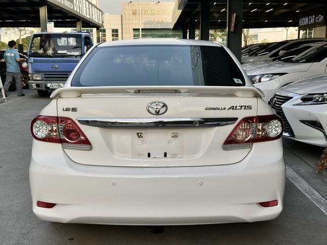 TOYOTA豐田 ALTIS  第4張相片