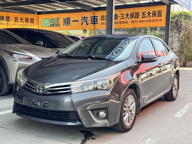 TOYOTA豐田 ALTIS  第1張相片
