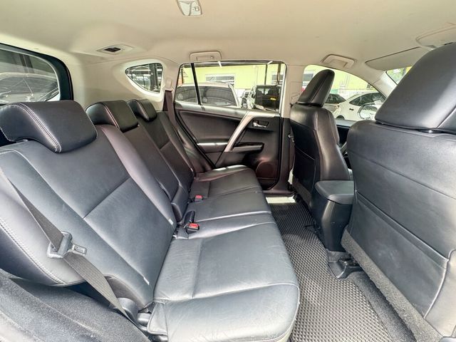 TOYOTA豐田 RAV4  第16張相片