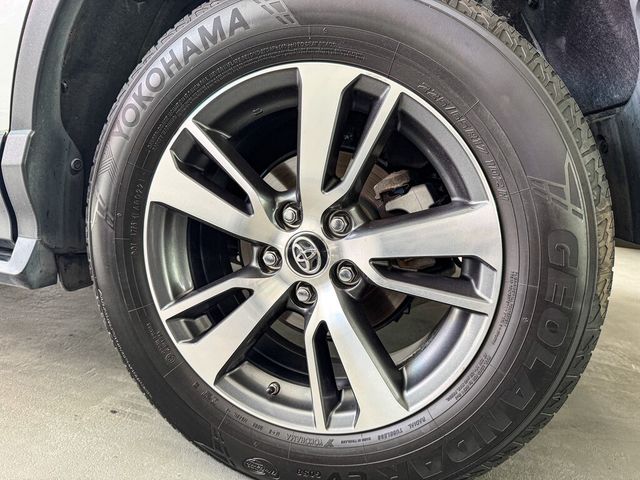 TOYOTA豐田 RAV4  第20張相片