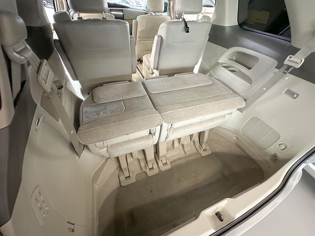 TOYOTA豐田 PREVIA  第5張相片