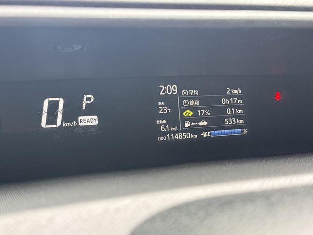 TOYOTA豐田 PRIUS C  第3張相片