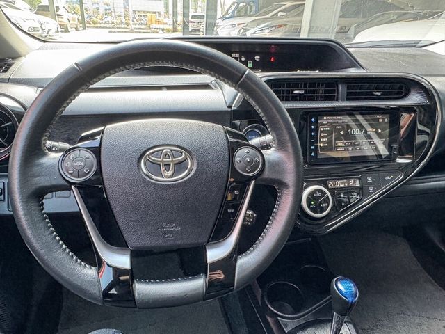 TOYOTA豐田 PRIUS C  第4張相片