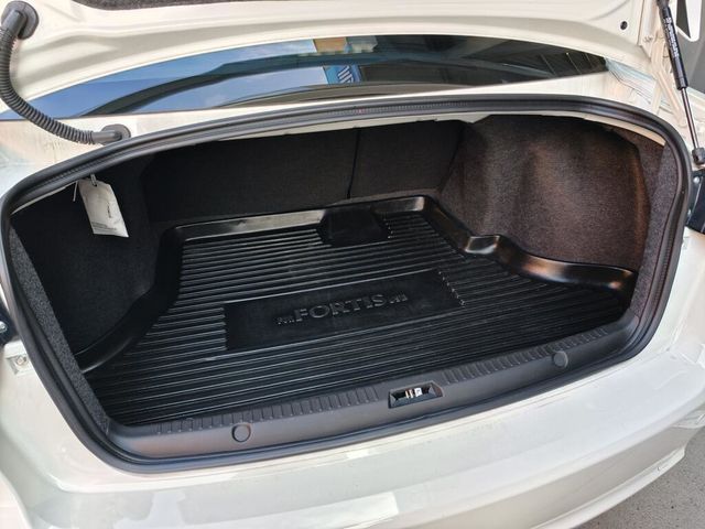 MITSUBISHI三菱 LANCER FORTIS  第19張相片