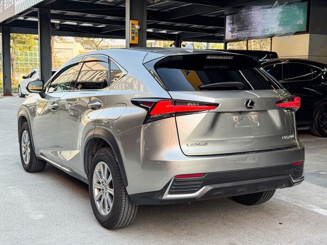 LEXUS凌志 NX200  第2張相片