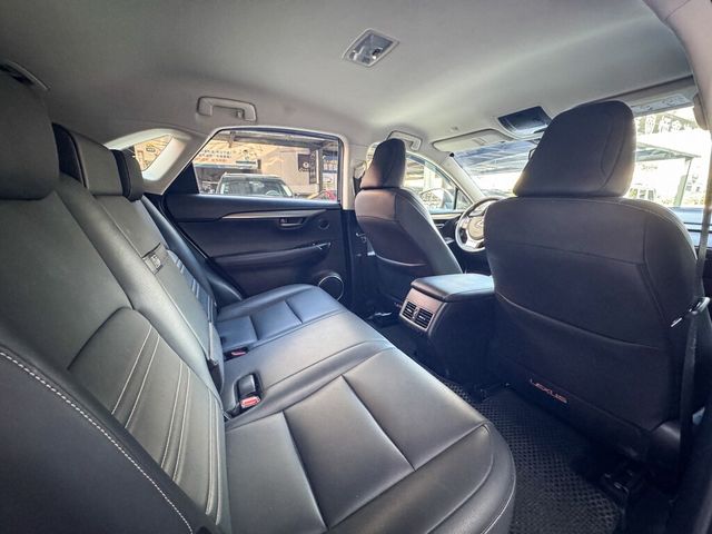 LEXUS凌志 NX200  第13張相片