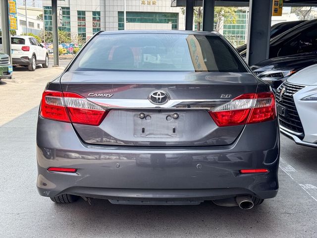 TOYOTA豐田 CAMRY  第4張相片