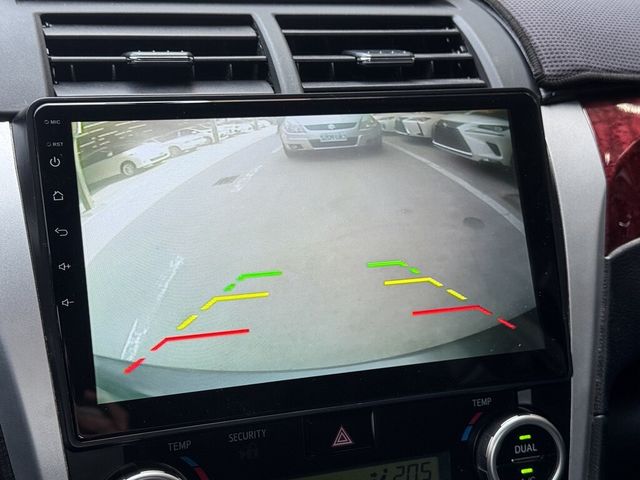 TOYOTA豐田 CAMRY  第8張相片