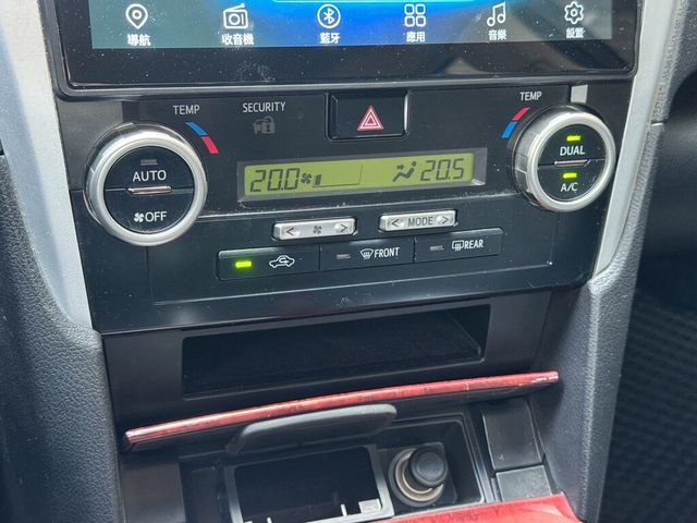 TOYOTA豐田 CAMRY  第10張相片