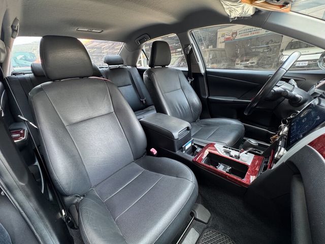 TOYOTA豐田 CAMRY  第14張相片