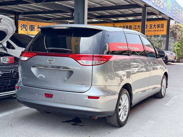 TOYOTA豐田 PREVIA  第2張相片