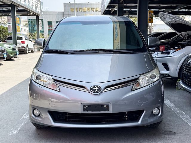 TOYOTA豐田 PREVIA  第14張相片