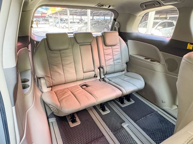 TOYOTA豐田 PREVIA  第12張相片