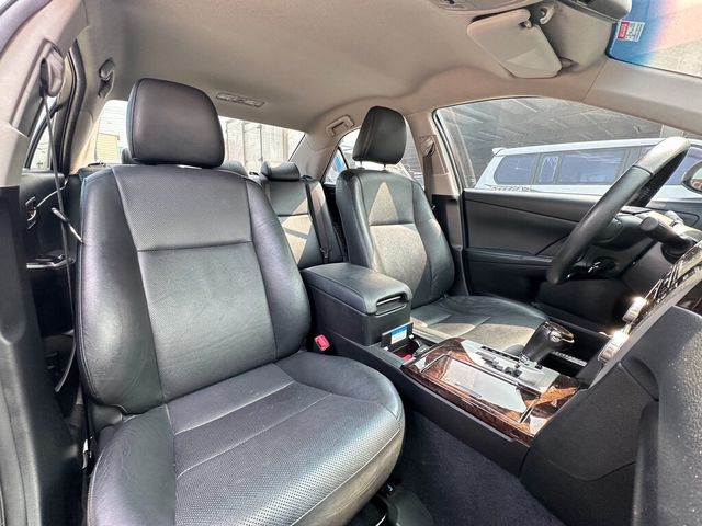 TOYOTA豐田 CAMRY HYBRID  第4張相片