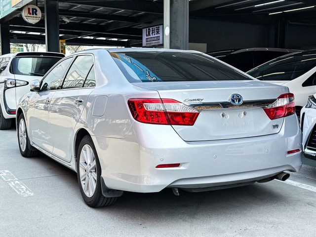 TOYOTA豐田 CAMRY HYBRID  第5張相片