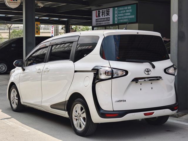 TOYOTA豐田 SIENTA  第2張相片