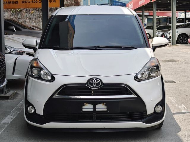 TOYOTA豐田 SIENTA  第3張相片