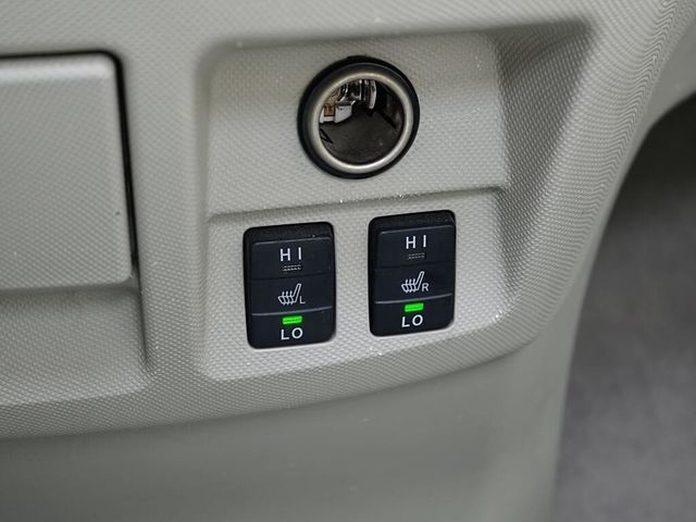 TOYOTA豐田 PREVIA  第12張相片