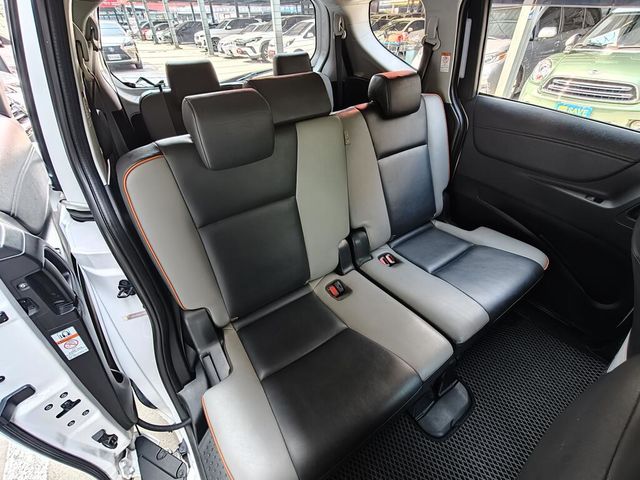 TOYOTA豐田 SIENTA  第18張相片