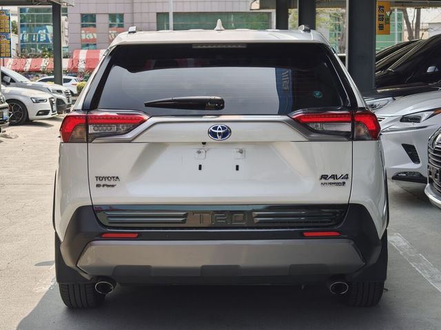 TOYOTA豐田 RAV4  第4張相片