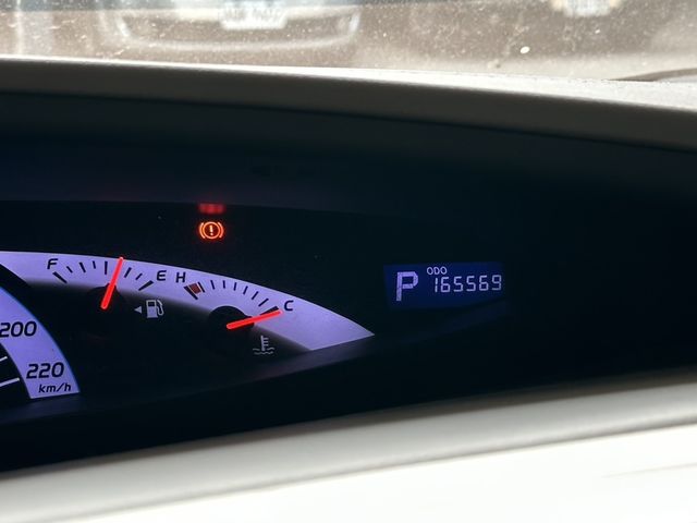 TOYOTA豐田 PREVIA  第2張相片