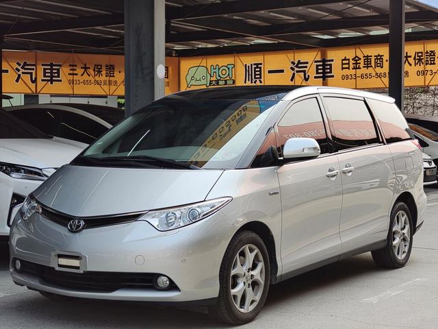 TOYOTA豐田 PREVIA  第1張相片
