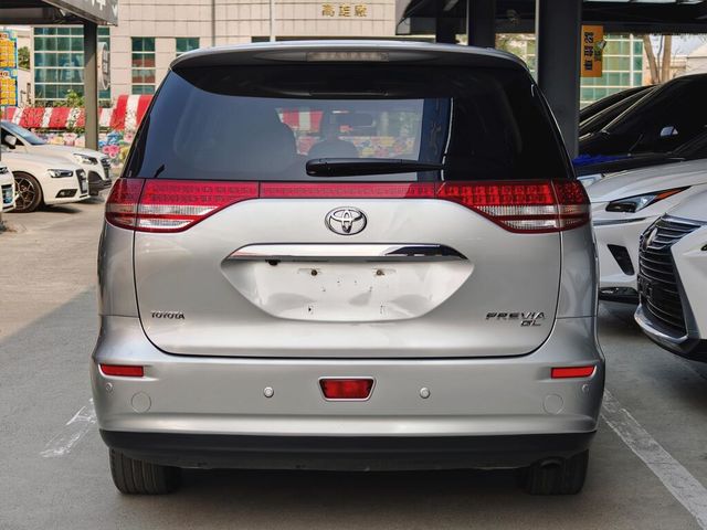 TOYOTA豐田 PREVIA  第4張相片