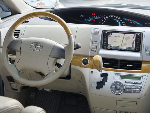 TOYOTA豐田 PREVIA  第5張相片