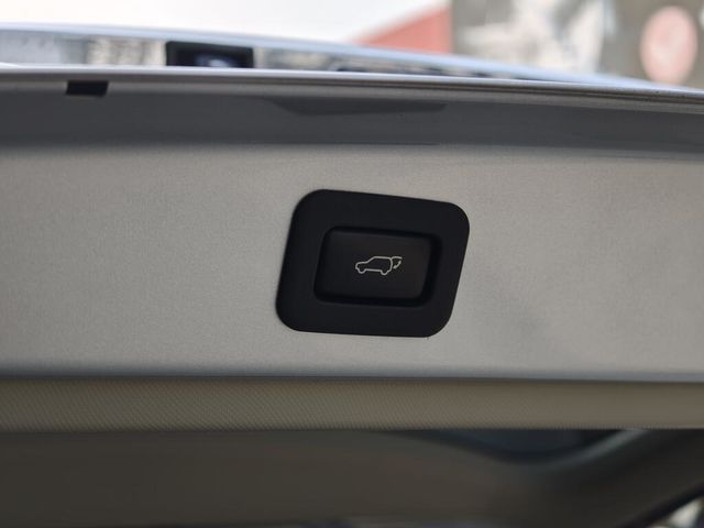 TOYOTA豐田 PREVIA  第10張相片