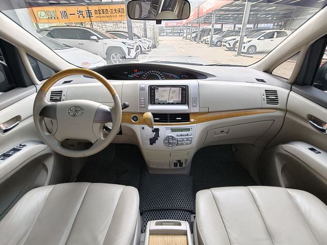 TOYOTA豐田 PREVIA  第17張相片