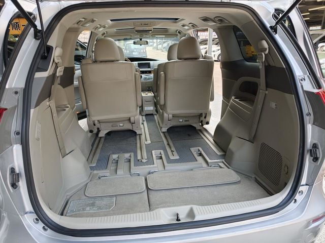 TOYOTA豐田 PREVIA  第20張相片