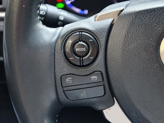 LEXUS凌志 CT200H  第11張相片