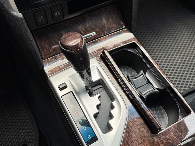 TOYOTA豐田 CAMRY HYBRID  第9張相片