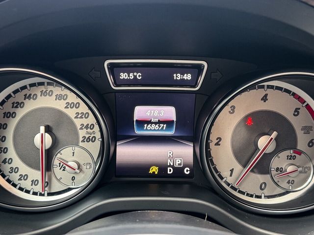 M-BENZ賓士 GLA200D  第6張相片