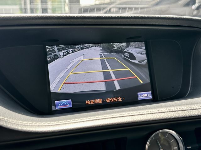 LEXUS凌志 ES300H  第12張相片