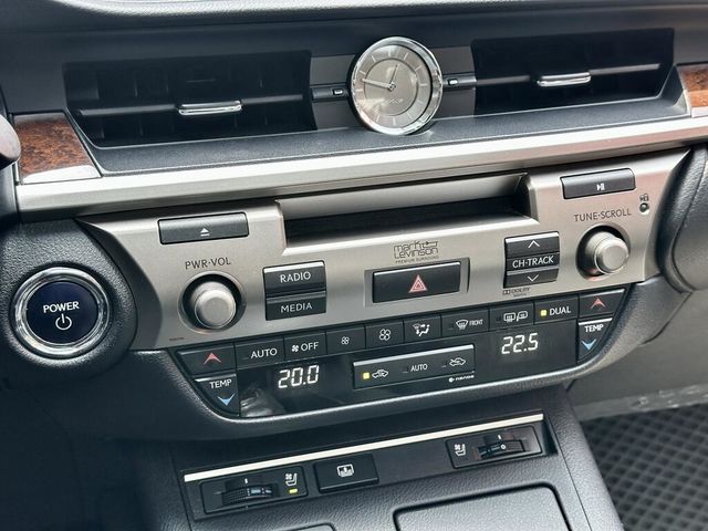 LEXUS凌志 ES300H  第13張相片