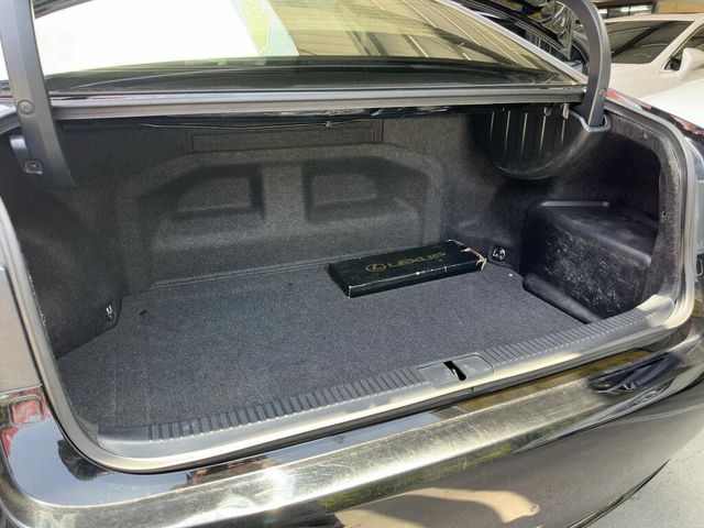 LEXUS凌志 ES300H  第18張相片