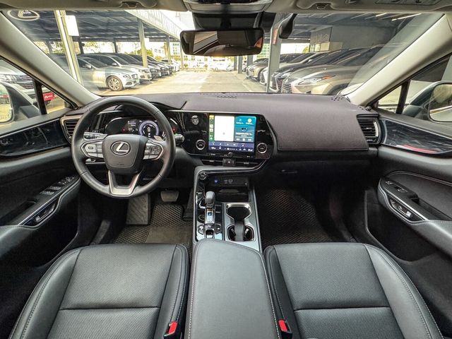 LEXUS凌志 NX300H  第4張相片