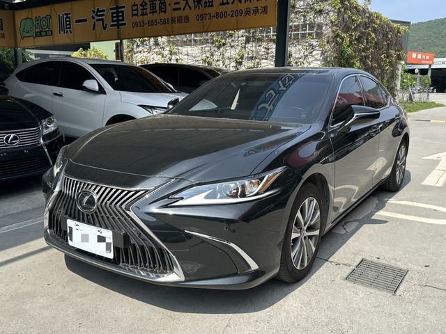 LEXUS凌志 ES200  第1張相片
