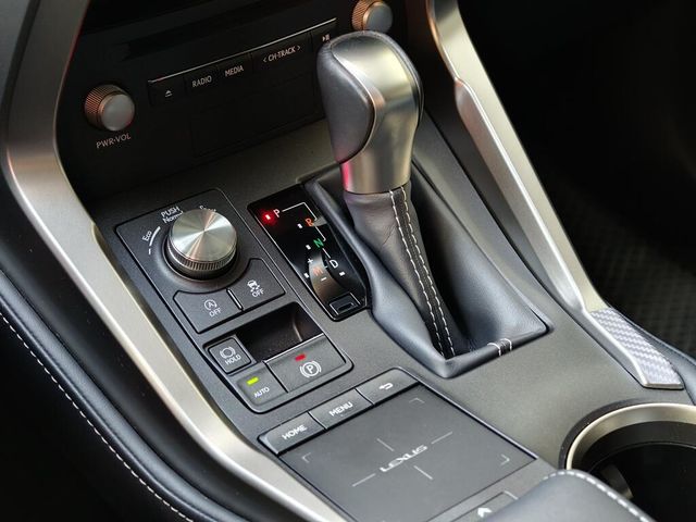 LEXUS凌志 NX200  第14張相片