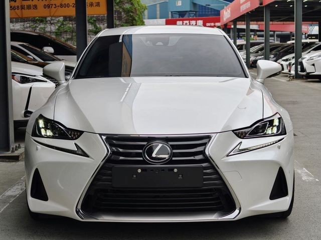 LEXUS凌志 IS 300  第3張相片