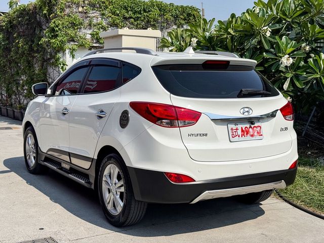 HYUNDAI現代 IX35  第2張相片